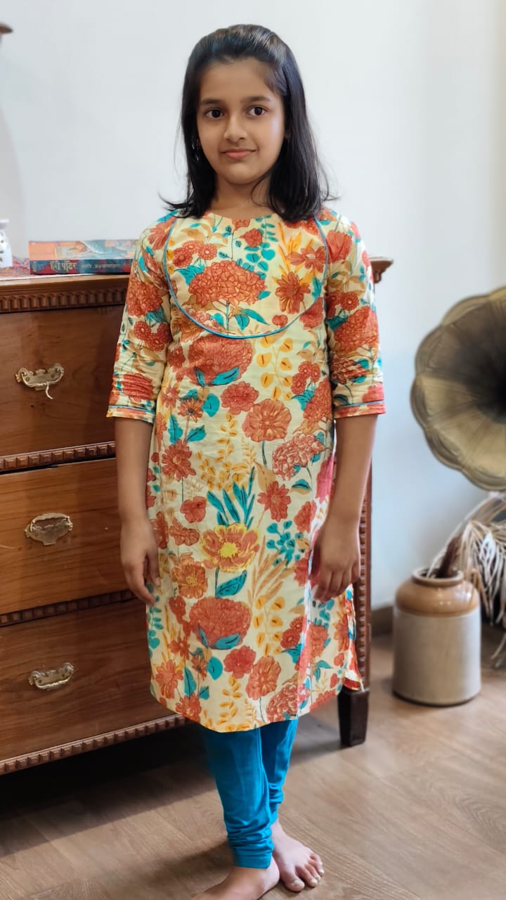 GLK032-Cream colour big floral kurti